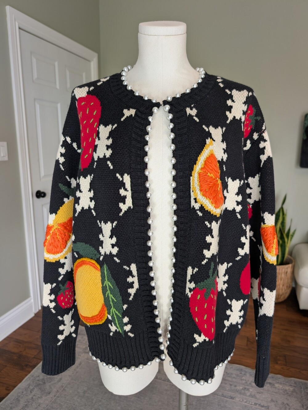 UOOYAA Beautiful Women's Fruit Print Cardigan Sweater Pearl Trim Cottagecore M